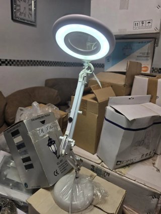 Lampade di design in carta e plastica