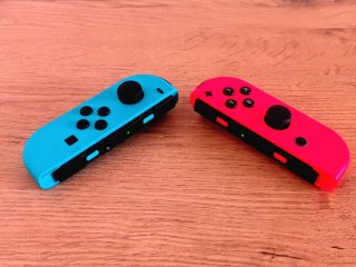 Nintendo Switch + Mario Kart 8 Deluxe + accessori