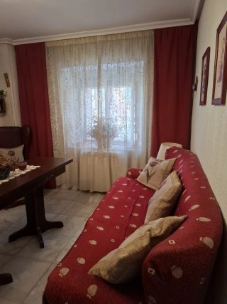 Casa en Villalonquejar (Burgos)