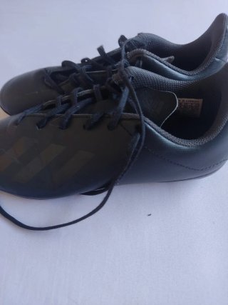 Botas de fútbol Adidas Talla 36.5
