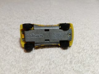 Coche Peugeot 405 T16 Majorette