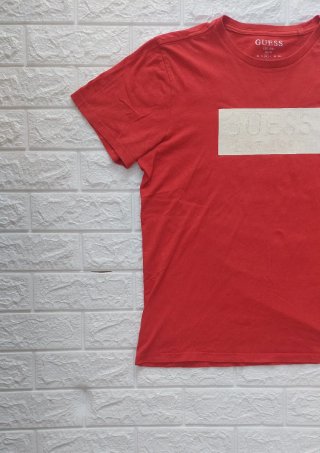 T-shirt Guess Rossa Taglia M