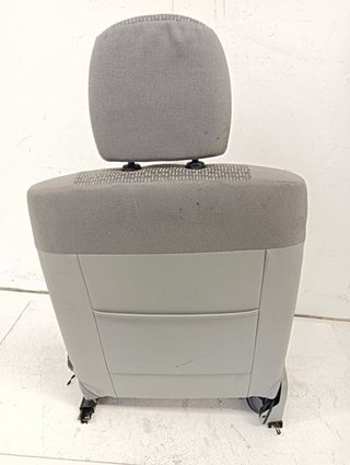 ASIENTO DELANTERO DERECHO DACIA LOGAN 1 K7MF7