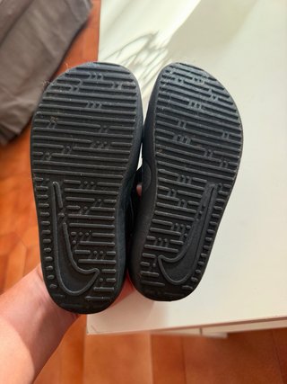 Sandalias Nike para niños 29.5 EUR