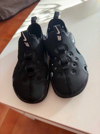 Sandalias Nike para niños 29.5 EUR