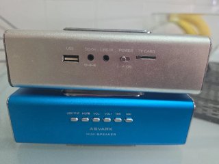 Altavoz Mini ASVARK MP3 iPhone 3/4 Azul/Plata