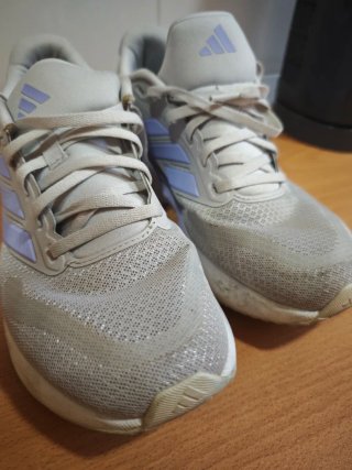 Zapatillas Adidas grises y moradas Talla 39 1/3