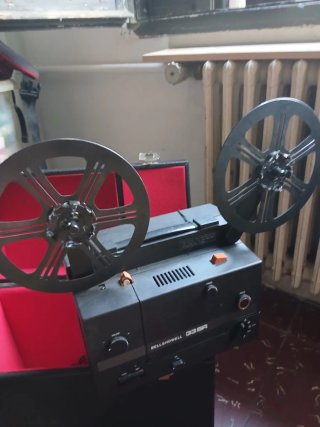 Proyector Bell & Howell 33SR