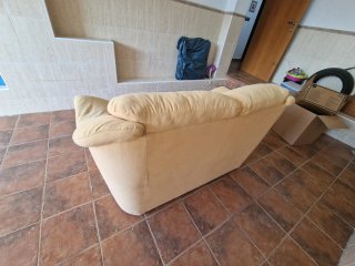 Sofá de 2 plazas beige