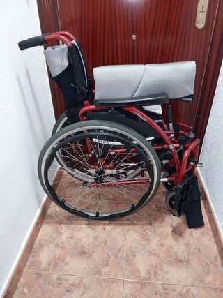 Silla de ruedas Karma Ergo 125 plegable