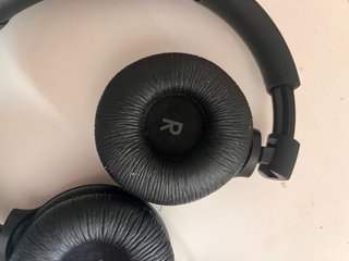 Auriculares Inalámbricos JBL Tune Negros