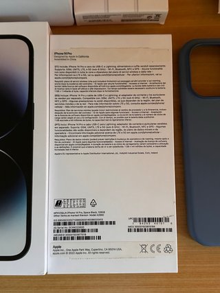 iPhone 14 Pro Negro + Accesorios