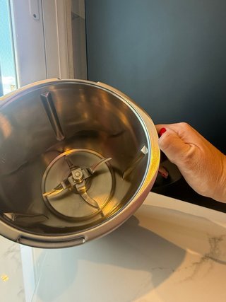 Thermomix TM5 con todos sus complementos