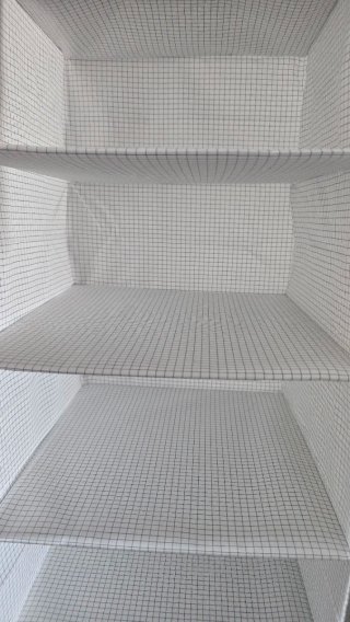 Separador de armario de tela blanco