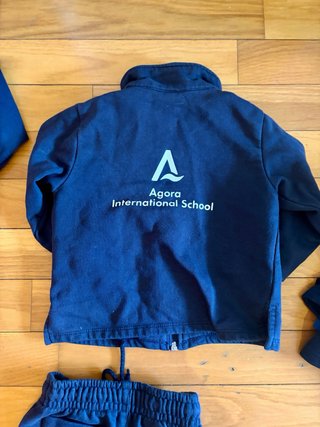 Lote Uniforme Agora International School