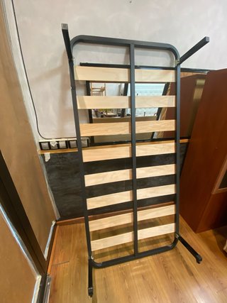 Somier metálico con lamas de madera
