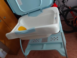 Bañera de bebé con soporte