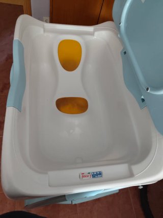 Bañera de bebé con soporte