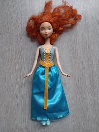 Muñeca Princesa Merida Disney Purpurina