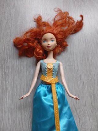 Muñeca Princesa Merida Disney Purpurina