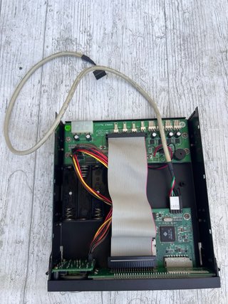 Thermaltake Hardcano 13 - Lector Tarjetas