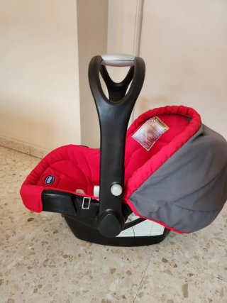 Silla de coche Chicco roja