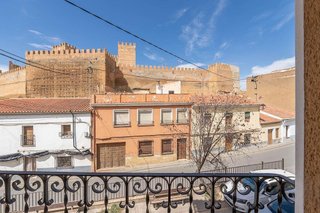 Chalet en venta en Guadix