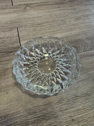 Cenicero vintage de cristal grueso tallado 14 cm