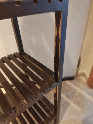 Estantería de madera Ikea marrón