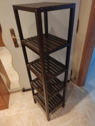 Estantería de madera Ikea marrón