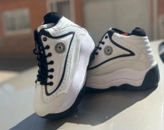 Zapatillas deportivas con ruedas