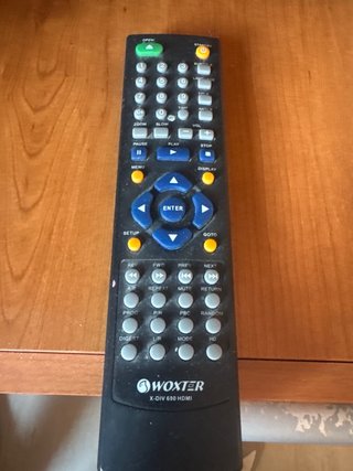 Reproductor DVD Woxter 690 HDMI con mando