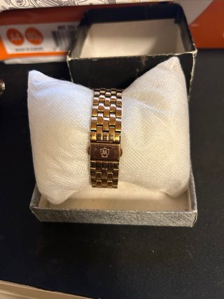 Reloj Massimo Dutti Dorado