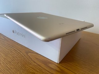 iPad mini 4 Wi-Fi 128 GB Oro