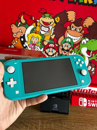 Nintendo Switch Lite COMO NUEVA 10/10