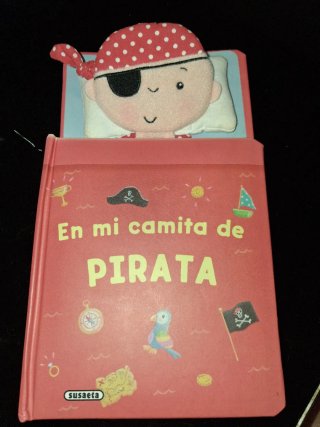 En mi camita de pirata