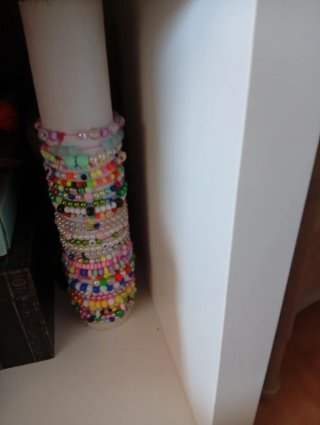 Pulsera y marcapáginas multicolor
