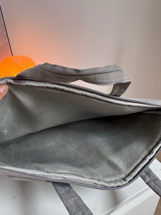 Funda acolchada portátil 13-14” gris