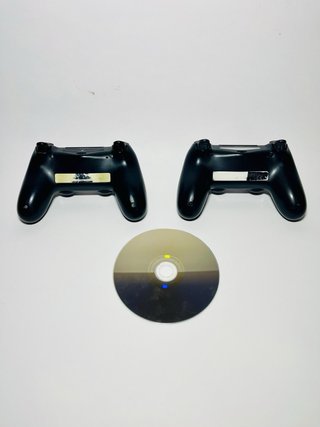 PS4 Fat 12.50 – 2 Controller + GTA 5 | Funzionante