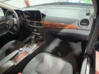 Mercedes-Benz Clase C 200 184cv 2011