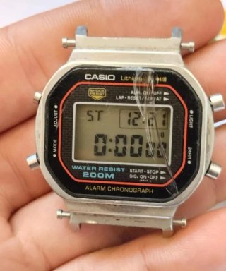 Reloj Casio DW-5000