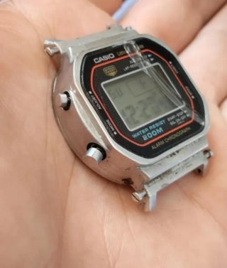 Reloj Casio DW-5000
