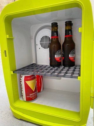 Nevera Portátil 12V/220V Camping