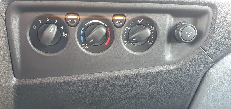 Ford Transit Custom 2018, foto 20