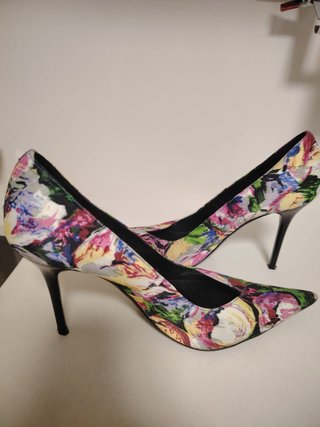 Zapatos de tacón floral Modelo: Marypaz