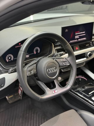 Audi A4 2021