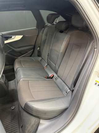 Audi A4 2021