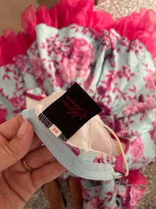 Traje de flamenca floral con volantes