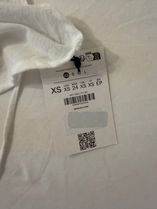 Top halter bianco con laccetti