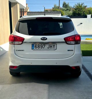 KIA Carens 2015